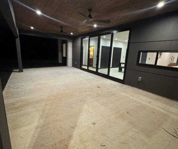 3-ext-night-patio